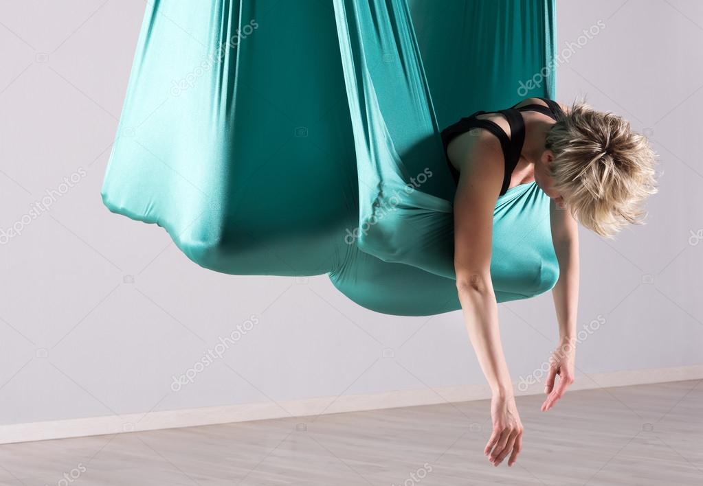 Telo in configurazione lean-to contro il vento